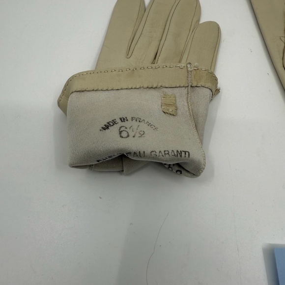 Unworn ,Vintage Deep Cream Fine Buttersoft Kidskin Gloves, Barnier, … - Picture 5 of 8